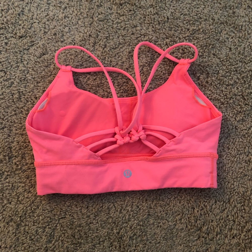 Lululemon sports bra